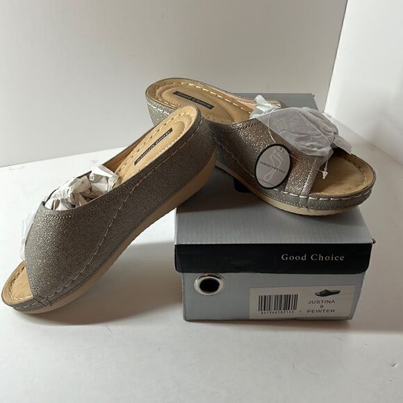 Good Choice Justina Wedge Sandals Pweter size 8 - Picture 1 of 5